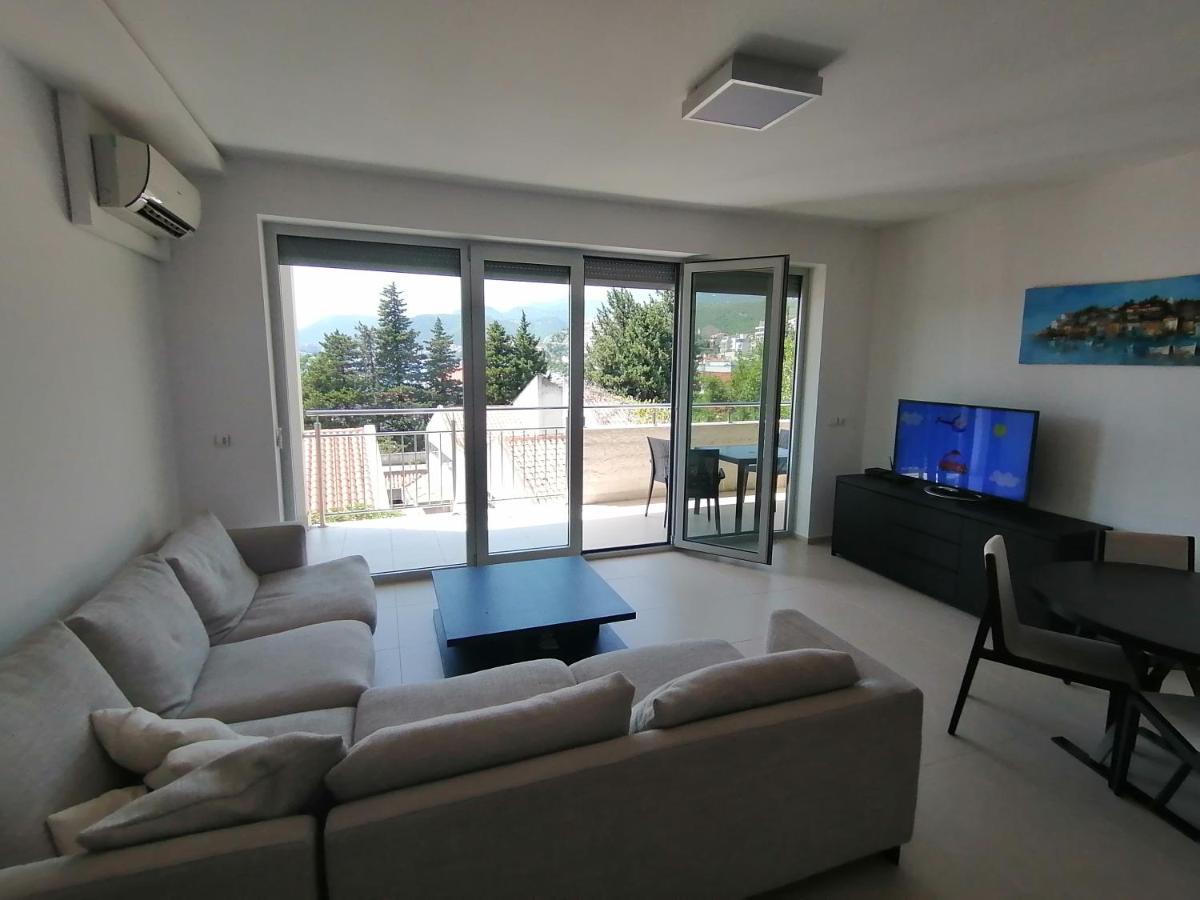 Apartman Sara Pržno Extérieur photo